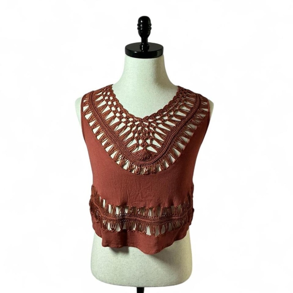 Rue 21 Crochet Fringe Sleeveless Top Blouse Festival Boho Chic Tank